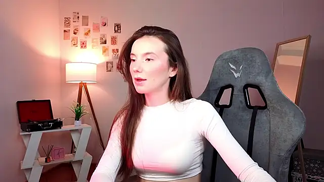 ssandralovin online show from February 6, 2026, 4:41 am