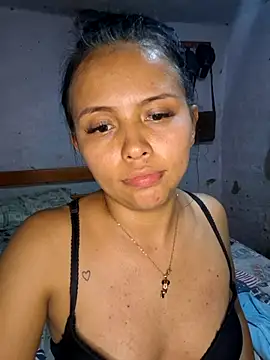 Snapshot of Daniela_Cruz_ chatting on February 14, 2026, 8:20 pm Daniela Cruz online show from February 14, 2026, 8:20 pm