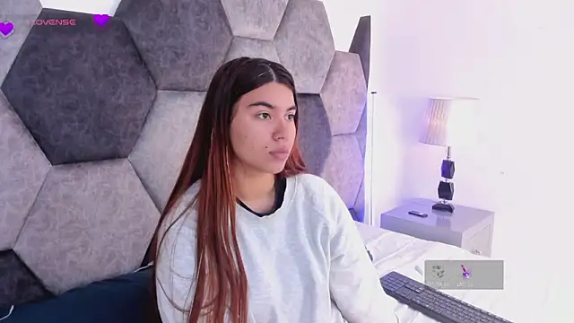 DulceJones online show from March 16, 2026, 8:33 pm