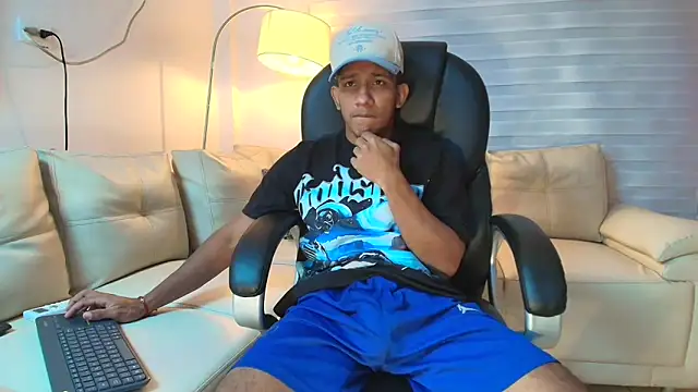 ricky spensar23cm  online show from April 10, 2026, 1:56 am