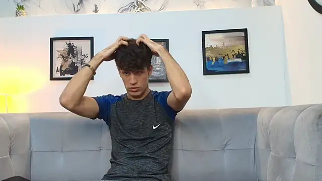 Snapshot of PRETTY_COCK1 chatting on February 14, 2026, 7:30 am PRETTY COCK1 online show from February 14, 2026, 7:30 am