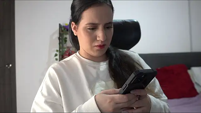 alexajhonsons online show from February 11, 2026, 11:15 pm