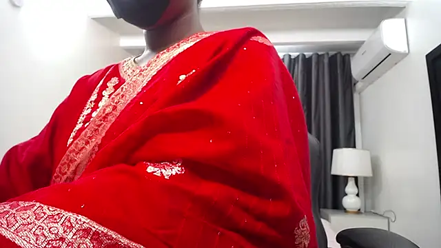 kavya suri  online show from February 17, 2026, 3:20 pm