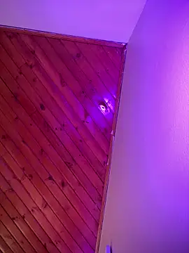 scarlett pinkk1 online show from March 17, 2026, 4:48 am