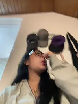 Violetta pinkk1 online show from February 28, 2026, 3:06 am