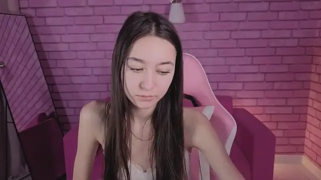 Nicole Brownie online show from February 6, 2026, 7:15 am