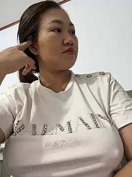 Puka2001 online show from February 11, 2026, 4:34 am