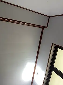 Puka2001 online show from April 20, 2026, 4:59 am