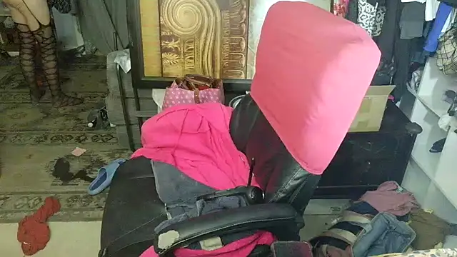 starandsky online show from April 3, 2026, 2:51 am