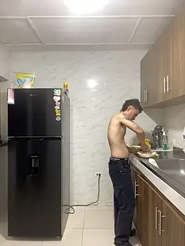 vanilla Kush online show from February 16, 2026, 4:44 am