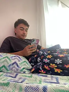 vanilla Kush online show from February 17, 2026, 2:25 pm