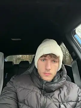 YoungSkinnyBoy20 online show from February 25, 2026, 7:41 am