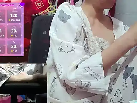 Snapshot of song_ngan chatting on February 12, 2026, 2:44 am song ngan online show from February 12, 2026, 2:44 am