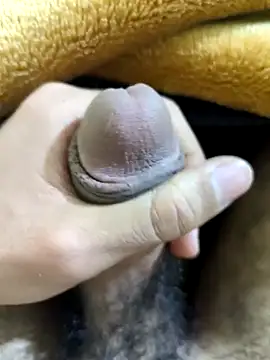 Snapshot of Nniiyakk chatting on February 5, 2026, 7:21 pm Nniiyakk online show from February 5, 2026, 7:21 pm