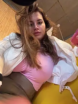 Snapshot of TattooGirlAlia chatting on December 20, 2025, 12:19 pm TattooGirlAlia online show from December 20, 2025, 12:19 pm