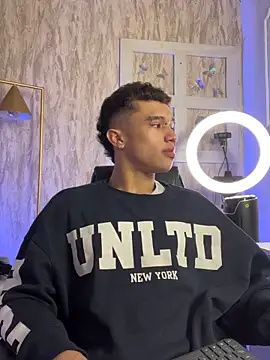 Snapshot of Dominik_Souza chatting on February 28, 2026, 12:49 pm Dominik Souza online show from February 28, 2026, 12:49 pm