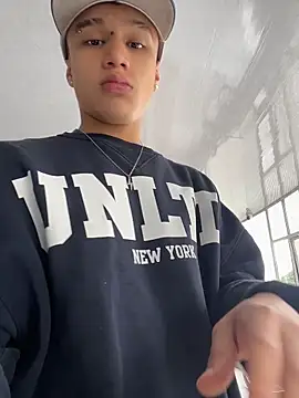 Dominik Souza online show from April 7, 2026, 6:54 pm