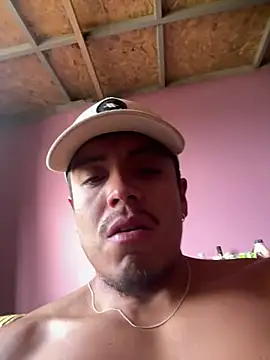 serranoandre online show from July 5, 2026, 8:48 pm