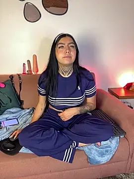 Snapshot of Angelica_pink18 chatting on February 18, 2026, 12:30 am Angelica pink18 online show from February 18, 2026, 12:30 am