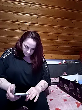 Snapshot of Blutengel_42 chatting on March 4, 2026, 7:05 am Blutengel 42 online show from March 4, 2026, 7:05 am