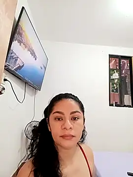 luna pinky online show from April 9, 2026, 3:40 pm