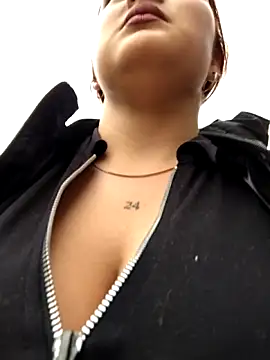 Snapshot of katty_42 chatting on February 20, 2026, 9:39 pm katty 42 online show from February 20, 2026, 9:39 pm