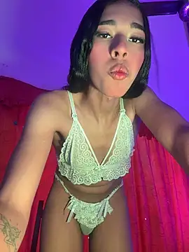 Snapshot of mariana_doll2 chatting on April 23, 2026, 4:52 pm mariana doll2 online show from April 23, 2026, 4:52 pm