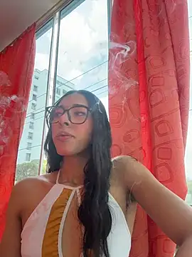 Snapshot of mariana_doll2 chatting on April 22, 2026, 5:09 pm mariana doll2 online show from April 22, 2026, 5:09 pm