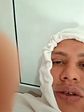 Zarc Jhonson online show from December 1, 2025, 1:45 pm