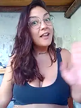 Snapshot of kuramaqueen chatting on February 22, 2026, 9:05 pm kuramaqueen online show from February 22, 2026, 9:05 pm