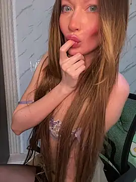 AliceeXHottie online show from July 5, 2026, 10:11 am