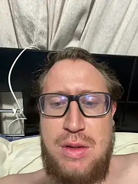 Ecuhot8976 online show from February 25, 2026, 2:23 am