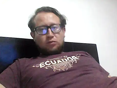 Ecuhot8976 online show from February 12, 2026, 2:22 am