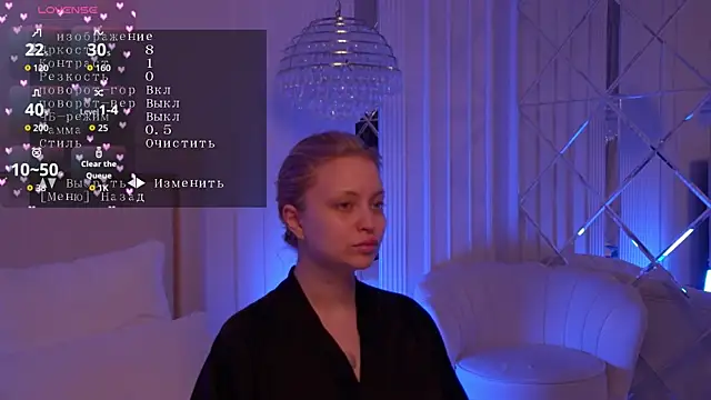 MollyHilton online show from April 10, 2026, 5:31 pm