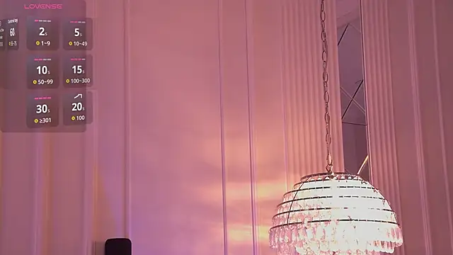 Snapshot of MollyHilton chatting on February 20, 2026, 9:28 pm MollyHilton online show from February 20, 2026, 9:28 pm