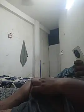 Snapshot of GTX-8194 chatting on February 26, 2026, 4:40 pm GTX-8194 online show from February 26, 2026, 4:40 pm