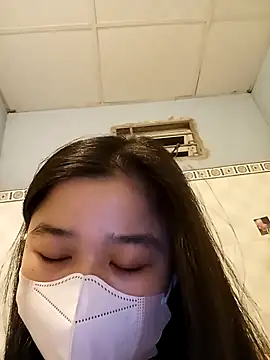 Daisy-lusia2026 online show from April 15, 2026, 10:21 pm