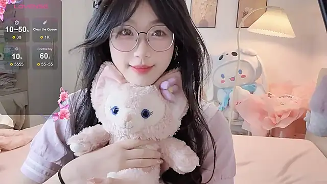 Luminous4173 online show from February 25, 2026, 12:16 pm