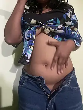 Snapshot of exoticshruti chatting on February 9, 2026, 10:24 am exoticshruti online show from February 9, 2026, 10:24 am