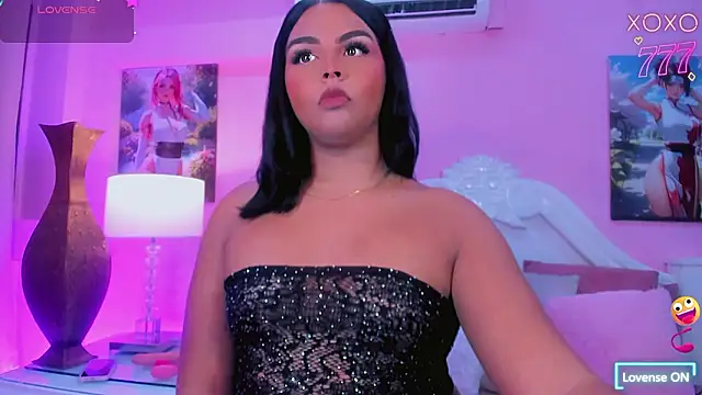 Maia Hotts online show from March 30, 2026, 7:48 pm