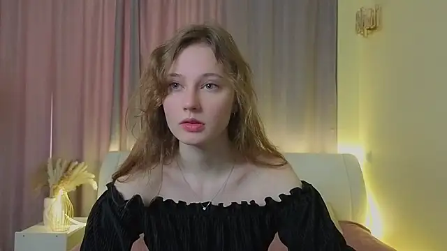 Snapshot of DorrisVickroy chatting on February 18, 2026, 10:12 am DorrisVickroy online show from February 18, 2026, 10:12 am