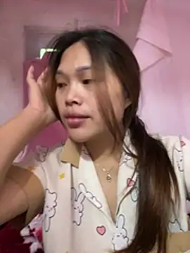 Emxinhka1 online show from May 14, 2026, 12:07 am