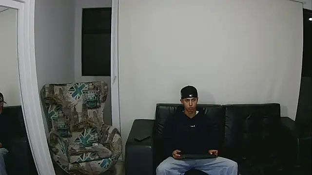 Snapshot of Matt_Jonnes chatting on February 7, 2026, 3:36 am Matt Jonnes online show from February 7, 2026, 3:36 am