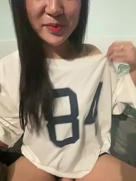 Snapshot of hotgirl-sexy chatting on February 10, 2026, 3:44 pm hotgirl-sexy online show from February 10, 2026, 3:44 pm