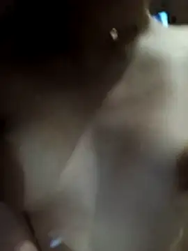 Snapshot of Luanatrans15 chatting on February 1, 2026, 4:55 am Luanatrans15 online show from February 1, 2026, 4:55 am