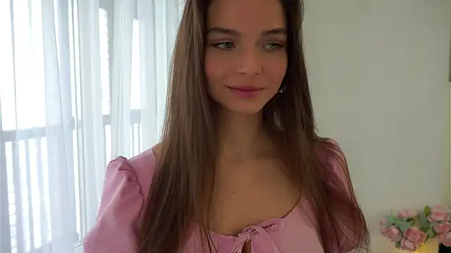 Snapshot of LoveMillier chatting on February 20, 2026, 10:17 am LoveMillier online show from February 20, 2026, 10:17 am