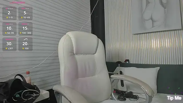 Snapshot of VenusColeman_ chatting on February 28, 2026, 9:14 pm VenusColeman online show from February 28, 2026, 9:14 pm