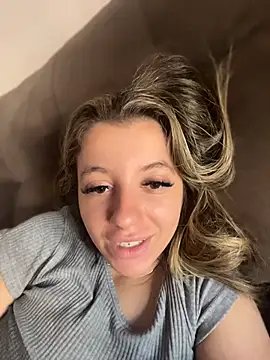 casal uai online show from April 7, 2026, 6:32 pm