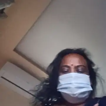 senguptadiya248 online show from February 2, 2026, 11:37 pm