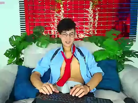 ThiiagoSaeenz online show from February 28, 2026, 3:11 pm